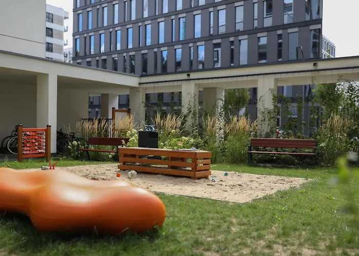 Apartament Zdziechowskiego With Parking And Ac, Mokotow