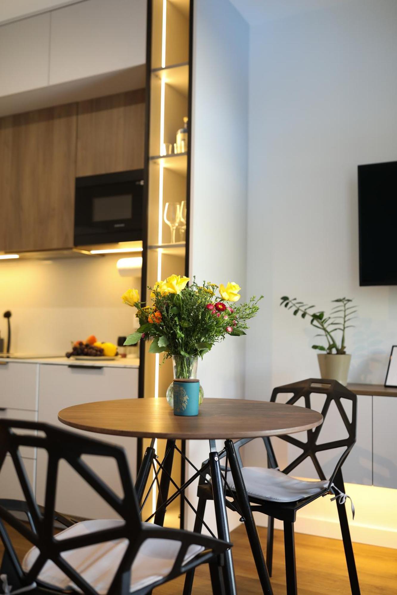 Zdziechowskiego With Parking And Ac, Mokotow Appartamento *